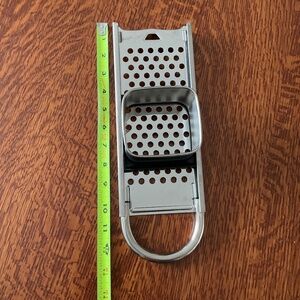 Stainless steal spaetzle maker